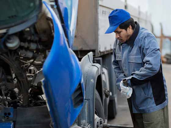 Why Choose GearHub Repair for Your Van Body Repair Needs?